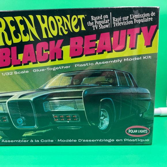Polar Lights Green Hornet BLACK BEAUTY Plastic Model Car Kit 1/32 New Sealed - Picture 3 of 6